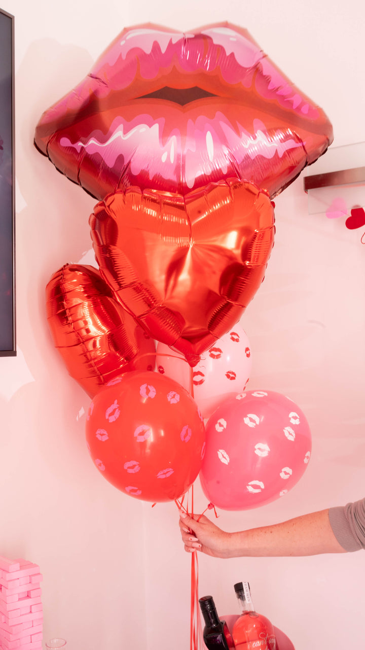 30" Kissy Lips Foil Balloon