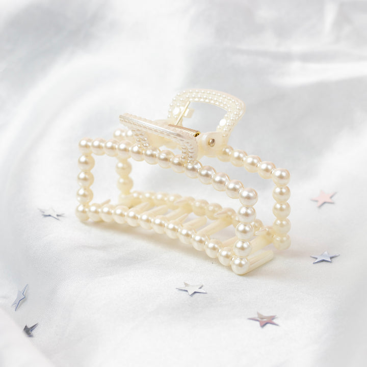 Large Pearl Hair Claw Clip