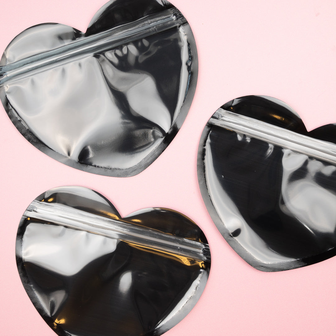 Black Heart Hen Party Pouch