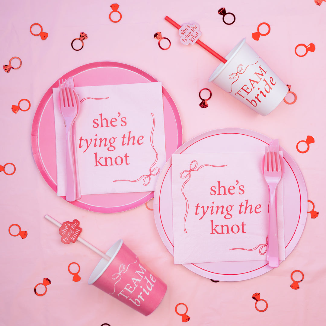 Tying The Knot Red & Pink Tableware Set | 8 Persons