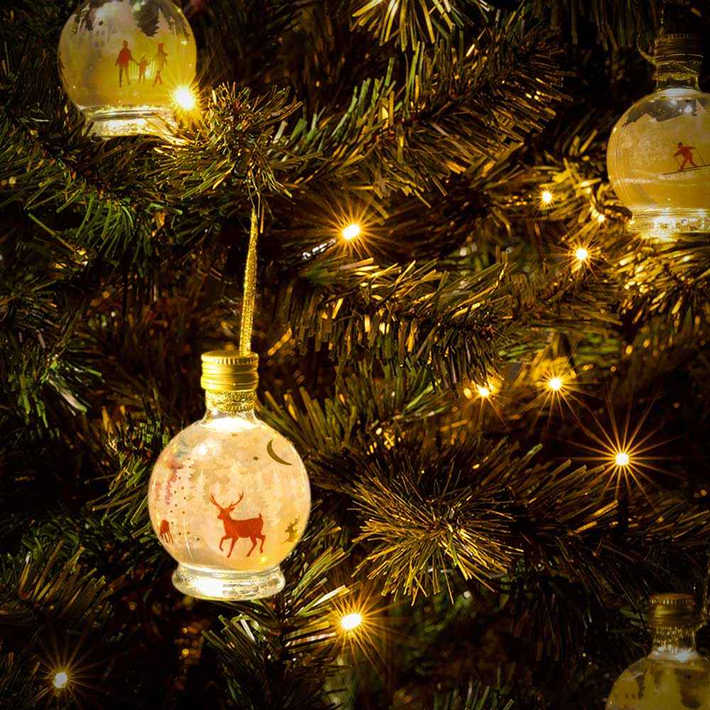 Winter Berry Gin Liqueur Bauble, alternative view