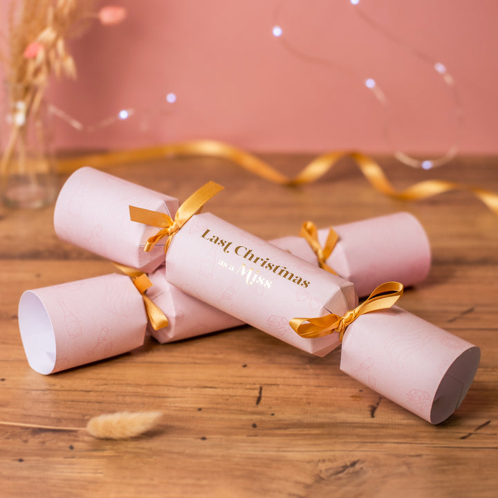 Filled Bride To Be Christmas Cracker - Team Hen